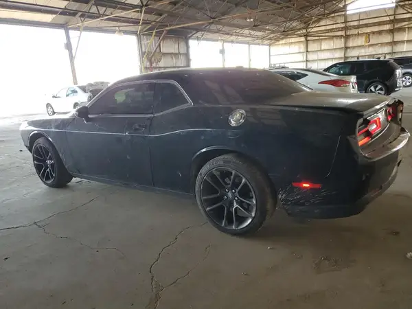 2C3CDZAG9HH639796 2017 DODGE CHALLENGER - Image 2