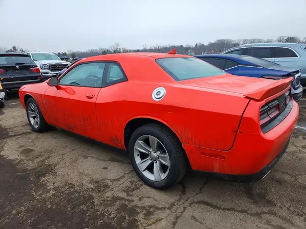 2C3CDZAG9JH116557 2018 DODGE CHALLENGER - Image 2