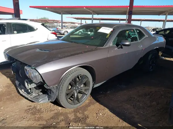 2C3CDZAG9JH124075 2018 DODGE CHALLENGER - Image 2