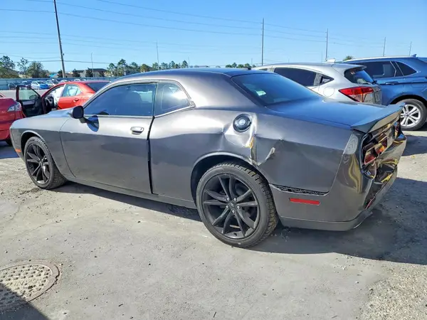 2C3CDZAG9JH124111 2018 DODGE CHALLENGER - Image 2