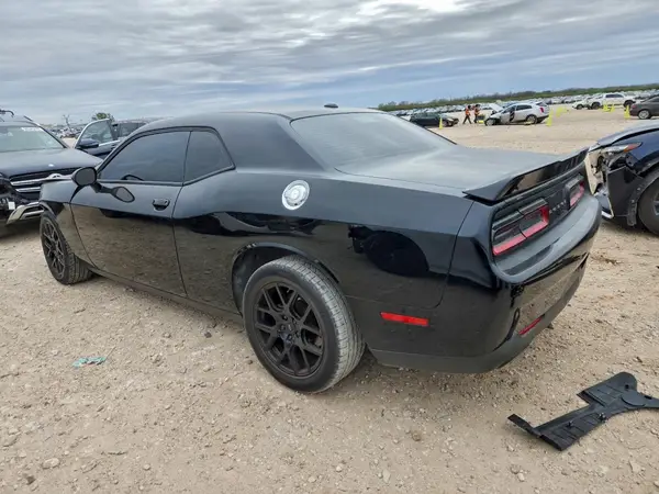 2C3CDZAG9JH130829 2018 DODGE CHALLENGER - Image 2