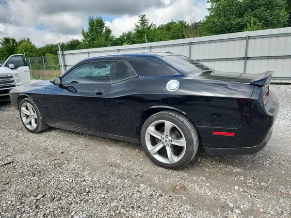 2C3CDZAG9JH144830 2018 DODGE CHALLENGER - Image 2
