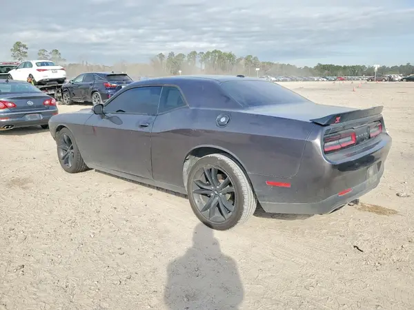 2C3CDZAG9JH172126 2018 DODGE CHALLENGER - Image 2