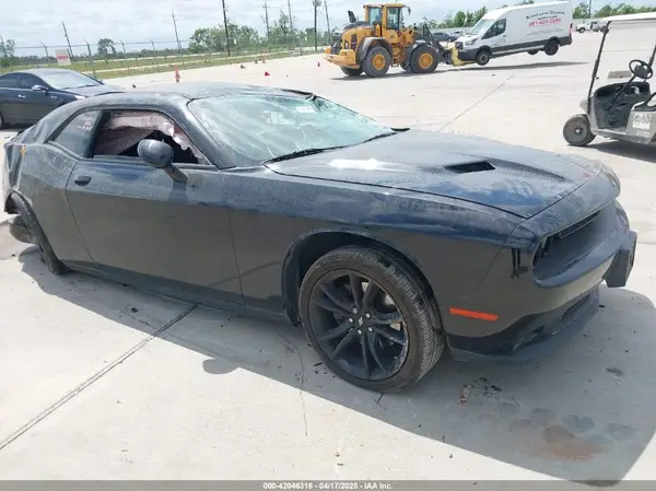 2C3CDZAG9JH172319 2018 DODGE CHALLENGER - Image 1
