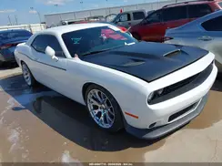 2C3CDZAG9JH211703 2018 DODGE CHALLENGER