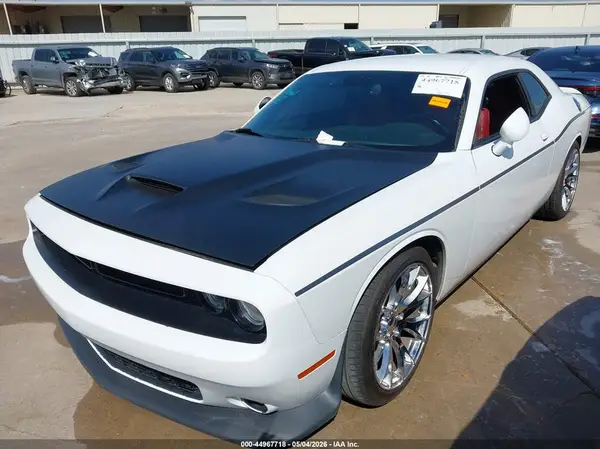 2C3CDZAG9JH211703 2018 DODGE CHALLENGER - Image 2