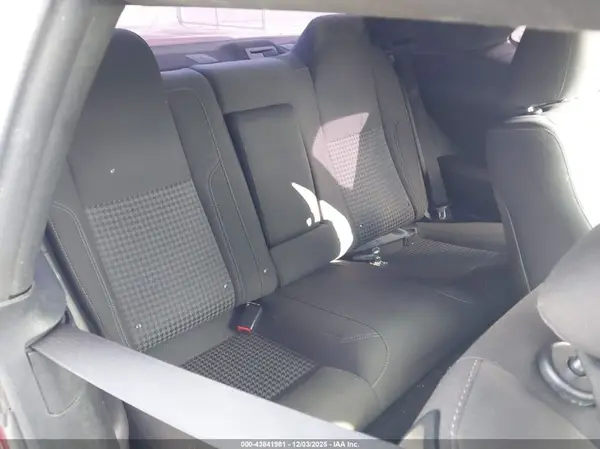 2C3CDZAG9JH219204 2018 DODGE CHALLENGER - Image 8