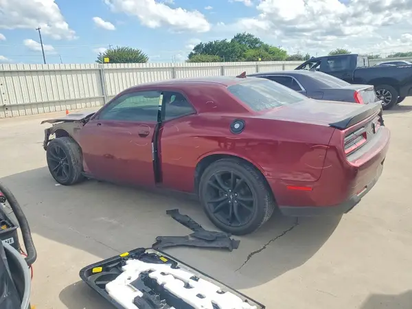 2C3CDZAG9JH223365 2018 DODGE CHALLENGER - Image 2