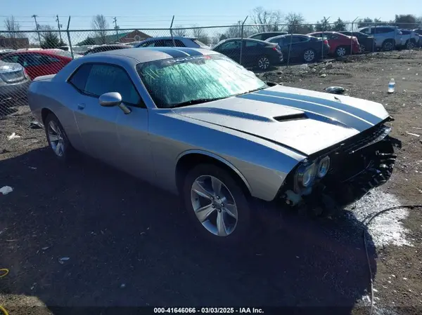 2C3CDZAG9JH242093 2018 DODGE CHALLENGER - Image 1