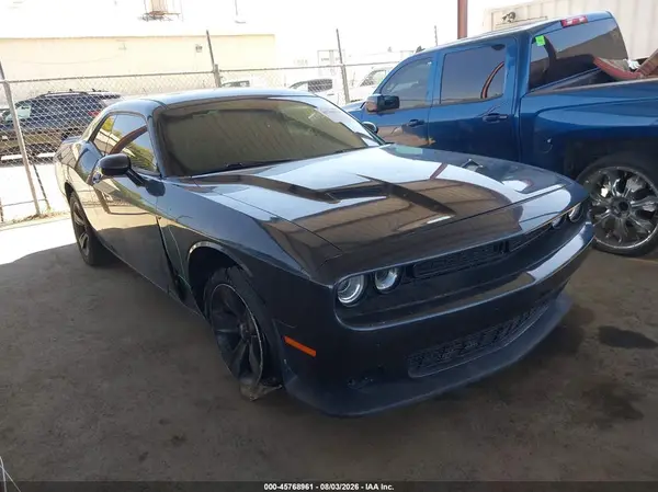 2C3CDZAG9JH242563 2018 DODGE CHALLENGER - Image 1