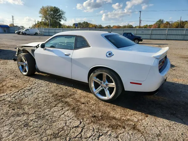 2C3CDZAG9JH245687 2018 DODGE CHALLENGER - Image 2