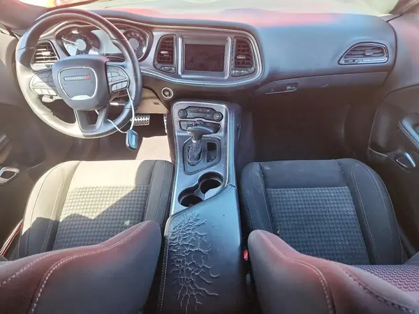 2C3CDZAG9JH246113 2018 DODGE CHALLENGER - Image 8