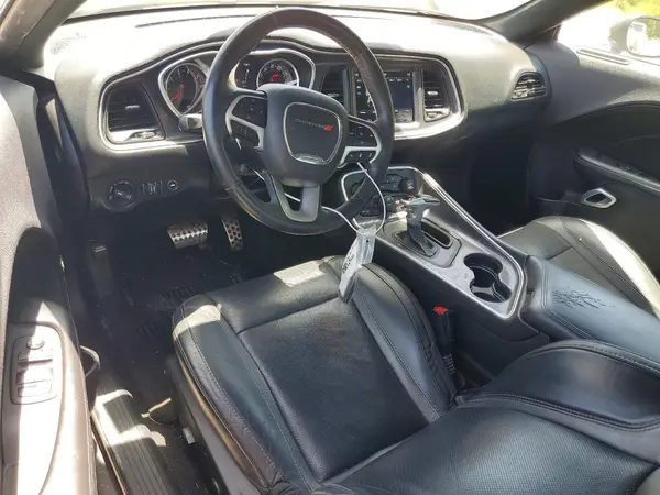 2C3CDZAG9JH259184 2018 DODGE CHALLENGER - Image 8