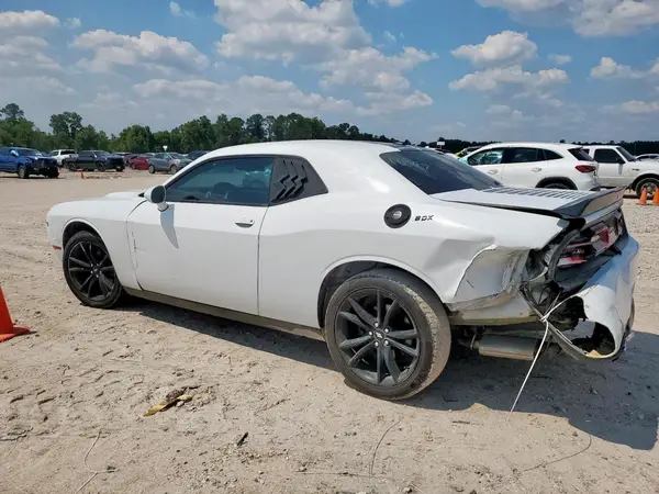 2C3CDZAG9JH286823 2018 DODGE CHALLENGER - Image 2