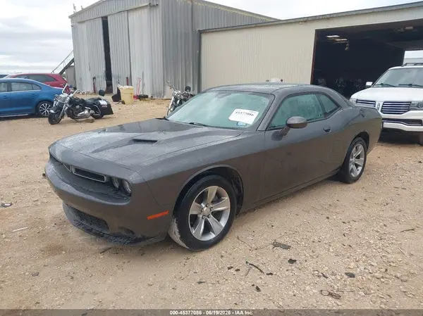 2C3CDZAG9JH286854 2018 DODGE CHALLENGER - Image 2