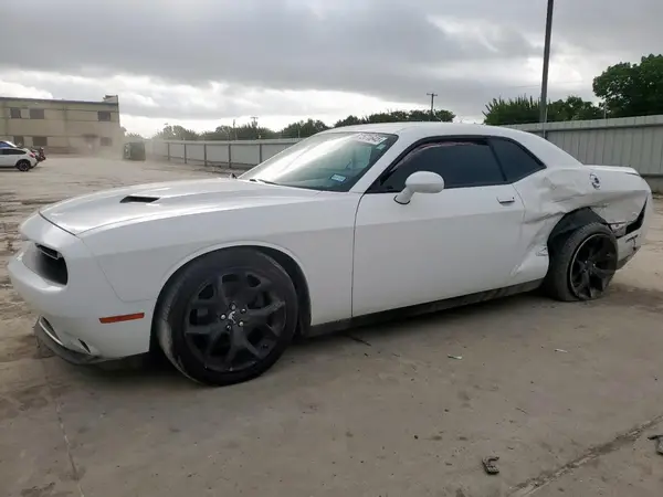 2C3CDZAG9JH305208 2018 DODGE CHALLENGER - Image 1