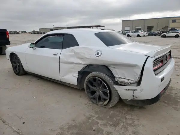 2C3CDZAG9JH305208 2018 DODGE CHALLENGER - Image 2