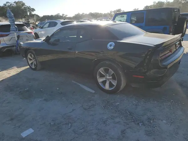 2C3CDZAG9JH317536 2018 DODGE CHALLENGER - Image 2
