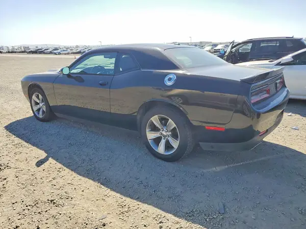 2C3CDZAG9JH318024 2018 DODGE CHALLENGER - Image 2