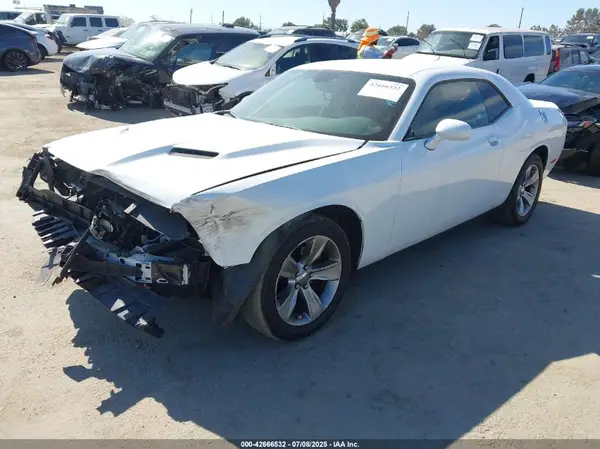 2C3CDZAG9JH318394 2018 DODGE CHALLENGER - Image 2