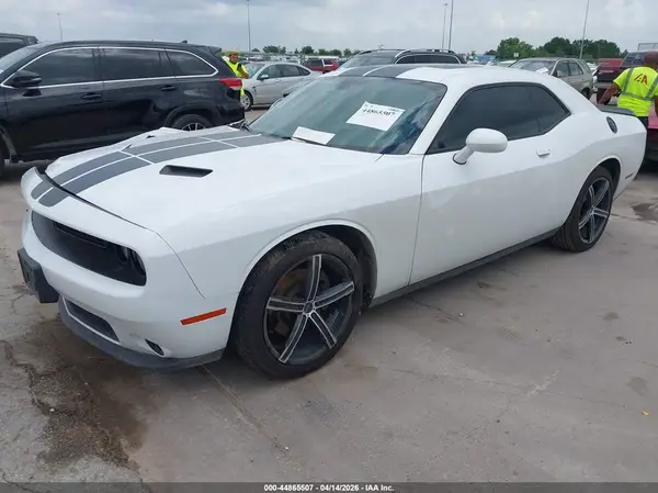 2C3CDZAG9JH333686 2018 DODGE CHALLENGER - Image 2