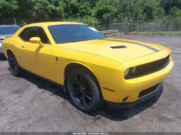 2C3CDZAG9JH339276 2018 DODGE CHALLENGER - Image 1
