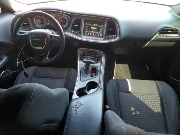 2C3CDZAG9KH529984 2019 DODGE CHALLENGER - Image 8