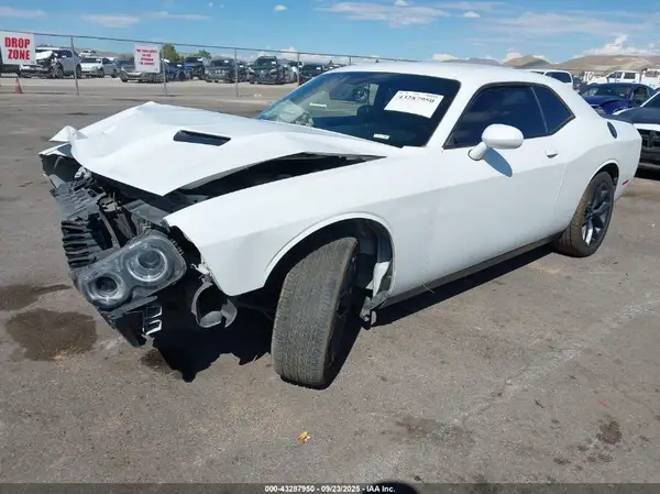 2C3CDZAG9KH538412 2019 DODGE CHALLENGER - Image 2
