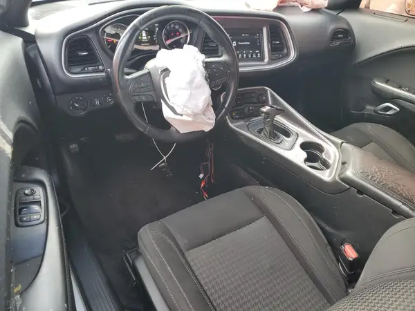 2C3CDZAG9KH563472 2019 DODGE CHALLENGER - Image 8