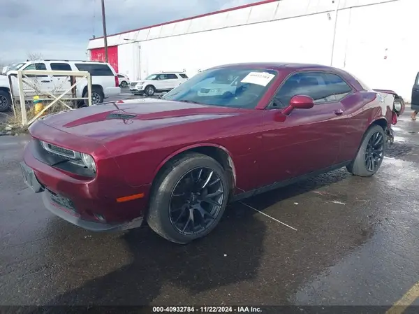 2C3CDZAG9KH668822 2019 DODGE CHALLENGER - Image 2