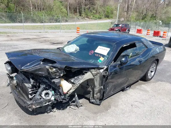 2C3CDZAG9KH669324 2019 DODGE CHALLENGER - Image 2
