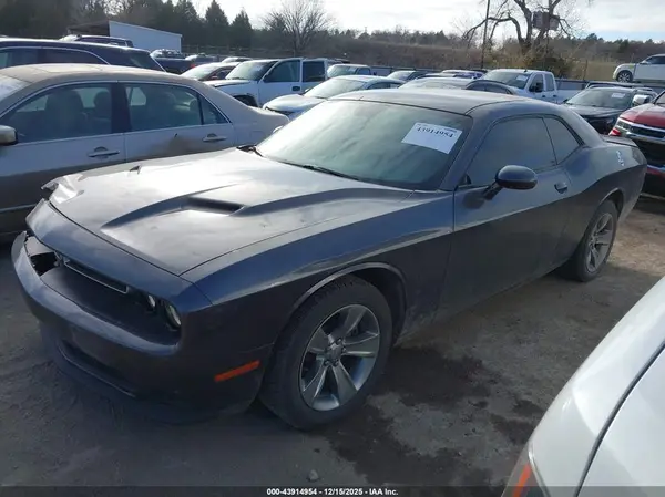 2C3CDZAG9KH671929 2019 DODGE CHALLENGER - Image 2