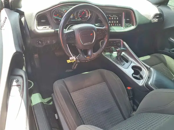 2C3CDZAG9KH676984 2019 DODGE CHALLENGER - Image 8