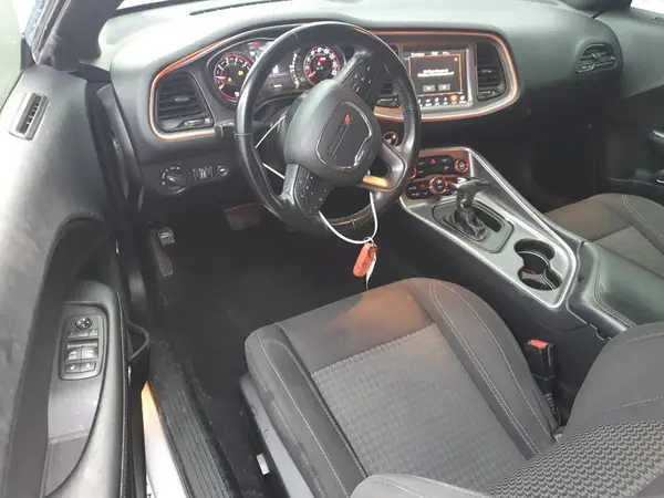 2C3CDZAG9KH731319 2019 DODGE CHALLENGER - Image 8