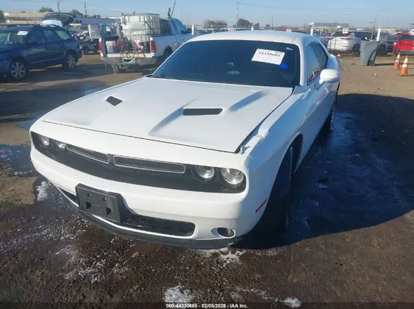 2C3CDZAG9KH731384 2019 DODGE CHALLENGER - Image 2