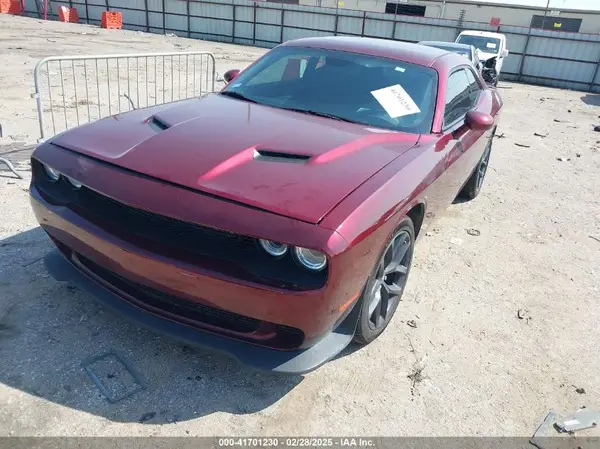 2C3CDZAG9KH733894 2019 DODGE CHALLENGER - Image 2