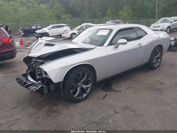 2C3CDZAG9KH744703 2019 DODGE CHALLENGER - Image 2