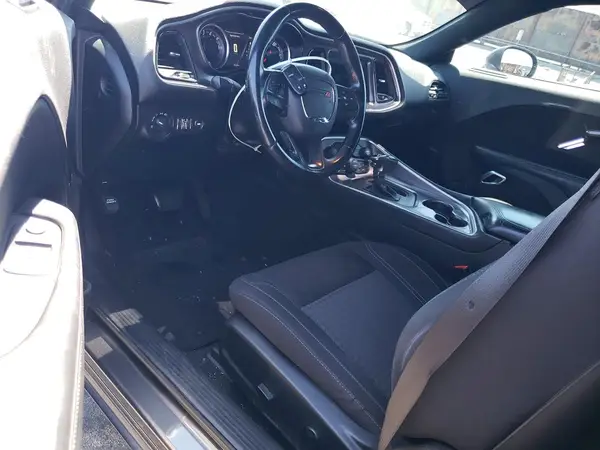 2C3CDZAG9KH750856 2019 DODGE CHALLENGER - Image 8