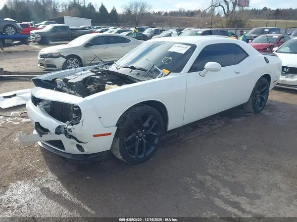 2C3CDZAG9LH113130 2020 DODGE CHALLENGER - Image 2