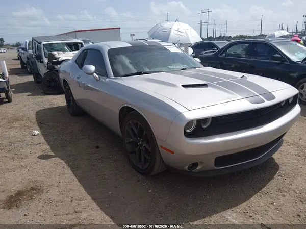 2C3CDZAG9LH137945 2020 DODGE CHALLENGER - Image 1