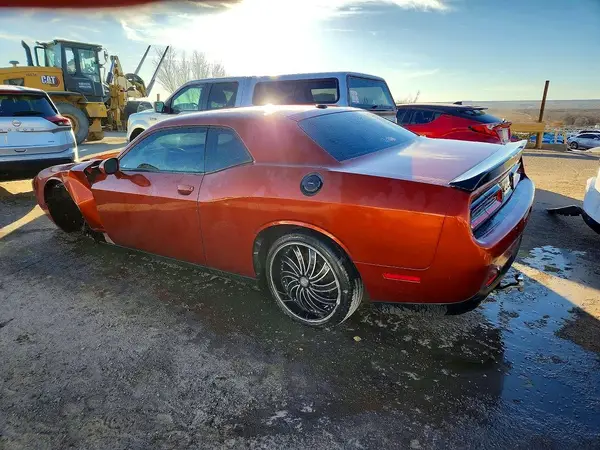 2C3CDZAG9LH240072 2020 DODGE CHALLENGER - Image 2