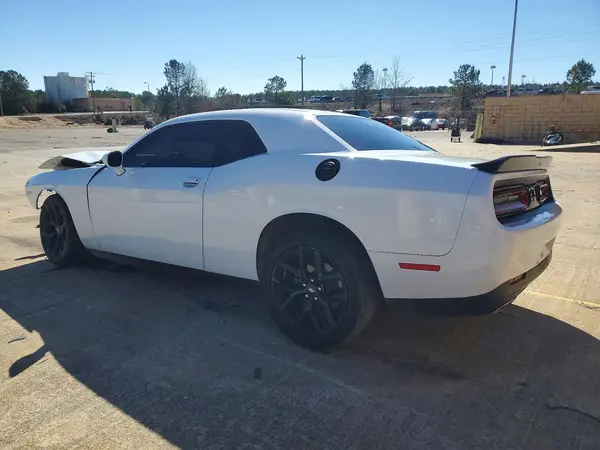 2C3CDZAG9NH132019 2022 DODGE CHALLENGER - Image 2
