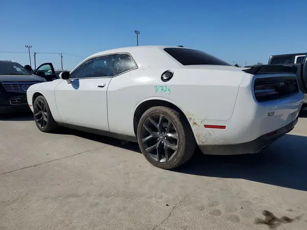 2C3CDZAG9PH527661 2023 DODGE CHALLENGER - Image 2