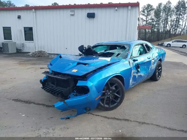 2C3CDZAG9PH567805 2023 DODGE CHALLENGER - Image 2