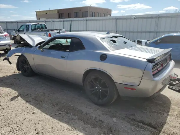 2C3CDZAGXGH145820 2016 DODGE CHALLENGER - Image 2