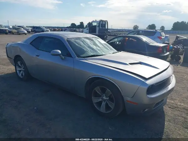 2C3CDZAGXGH194970 2016 DODGE CHALLENGER - Image 1