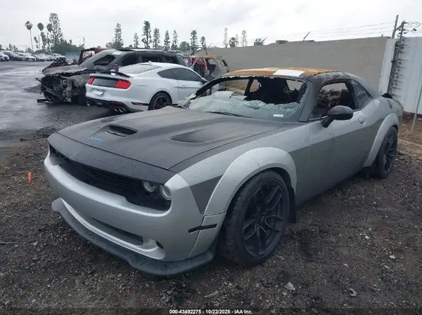 2C3CDZAGXGH201593 2016 DODGE CHALLENGER - Image 2