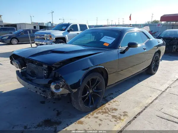 2C3CDZAGXGH280053 2016 DODGE CHALLENGER - Image 2