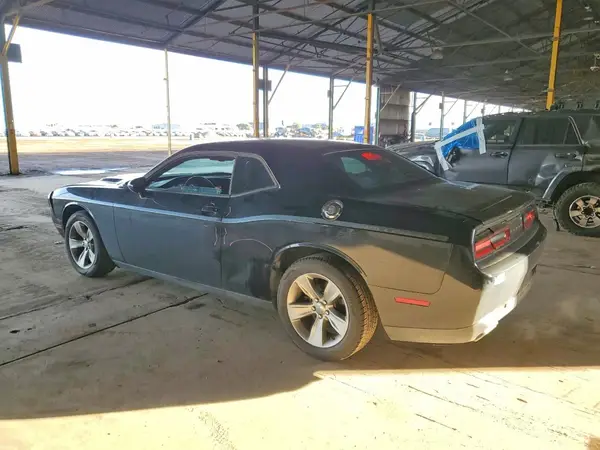 2C3CDZAGXGH309616 2016 DODGE CHALLENGER - Image 2