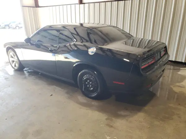 2C3CDZAGXGH317327 2016 DODGE CHALLENGER - Image 2